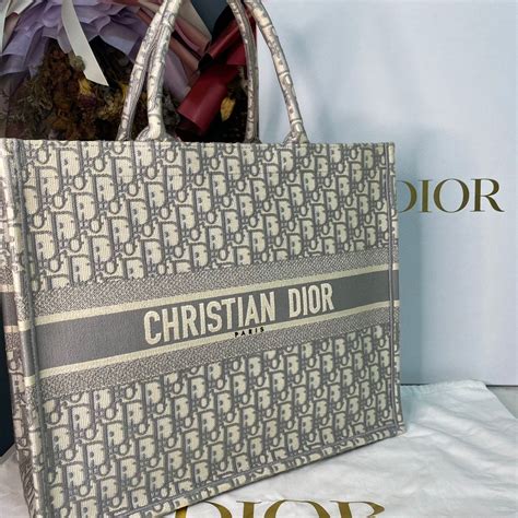 dior book tote gray dior oblique embroidery